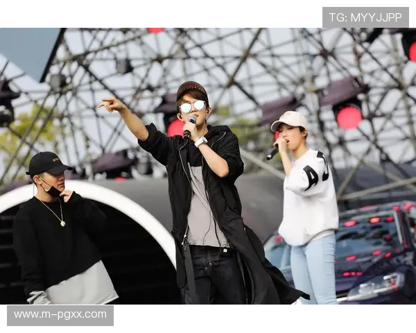 PG娱乐真人视讯平台汇聚顶级主播,带来最精彩的真人互动娱乐内容 PG娱乐真人视讯平台汇聚顶级主播,带来最精彩的真人互动娱乐内容